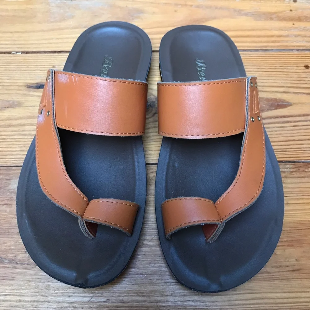 Baja Tan Toe Loop Sandal, EUC, 6/4 - Picture 1 of 12